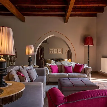 Hotel Carlotta